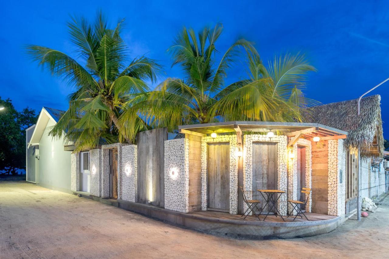 Brickwood Rasdhoo- Beach Front Eksteriør bilde