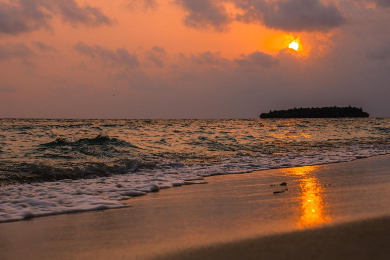Brickwood Rasdhoo- Beach Front Eksteriør bilde