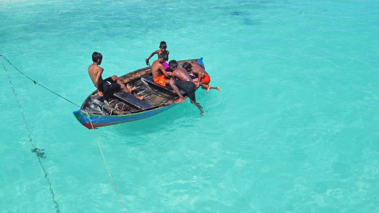 Brickwood Rasdhoo- Beach Front Eksteriør bilde